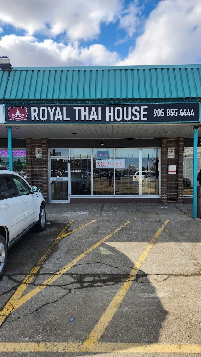 Royal Thai House