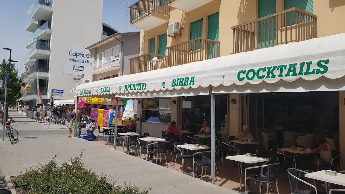 CAPRICE - Snack Bar & Cocktail