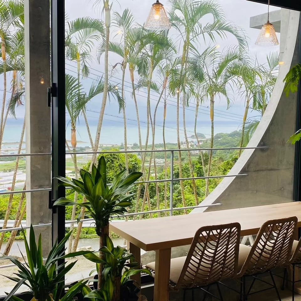 cafe_lush〜海の家〜????沖縄南城市店