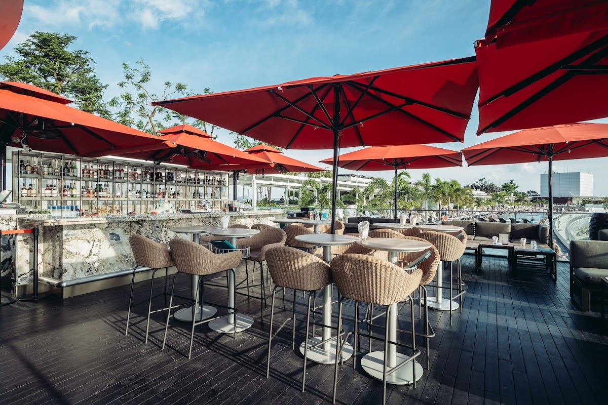 CÉ LA VI Singapore: Restaurant, SkyBar & Club Lounge