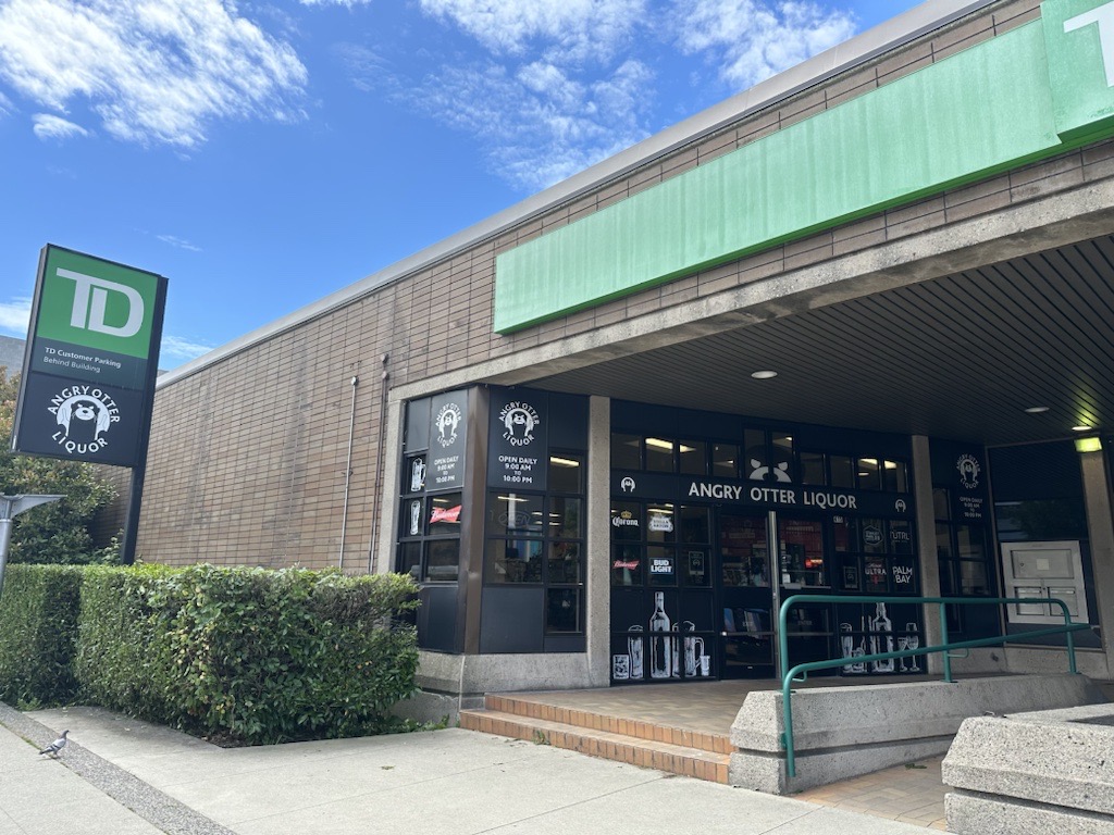 Angry Otter Liquor @ Cambie