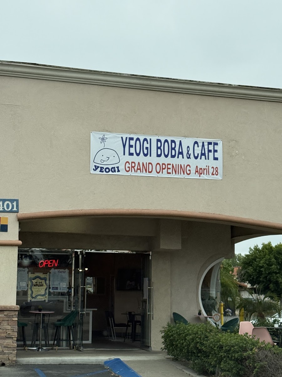 Yeogi Boba & Cafe