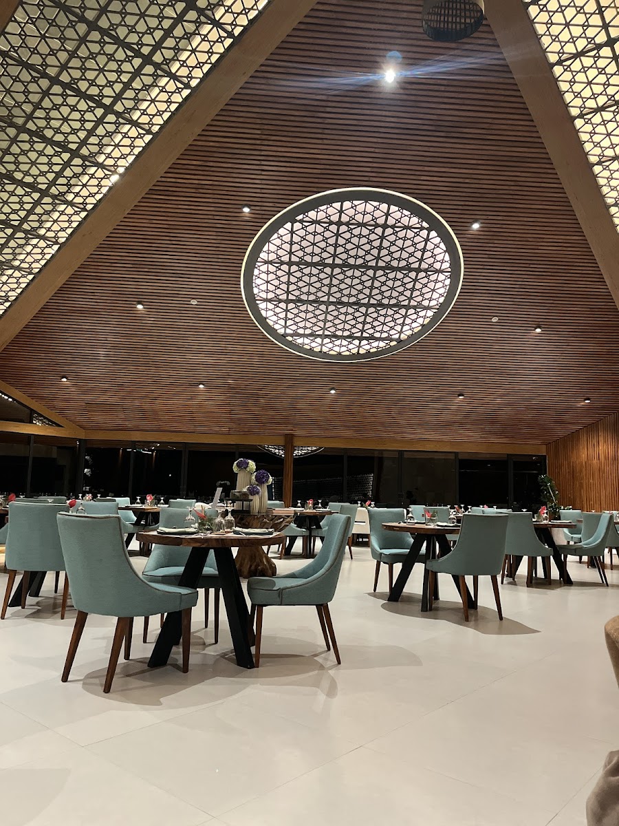 Orient Nine Teahouse & Restaurant